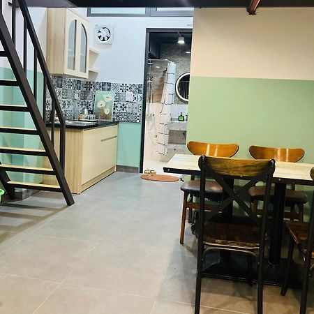 Amazing Stay-Apartment Homestay, Quiet And Cozy Place Ltt Thanh Xuan ハノイ市 エクステリア 写真