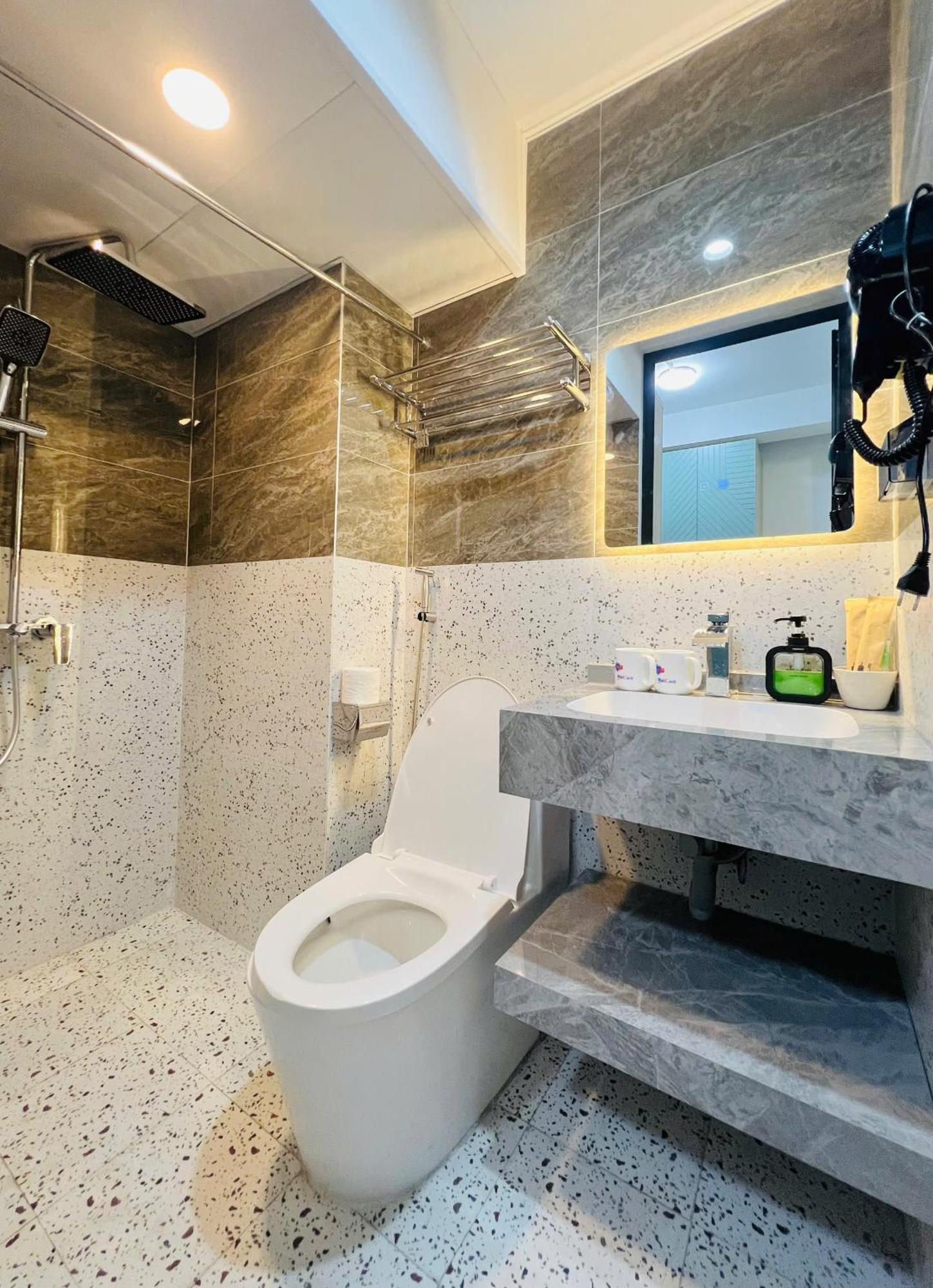 Amazing Stay-Apartment Homestay, Quiet And Cozy Place Ltt Thanh Xuan ハノイ市 エクステリア 写真